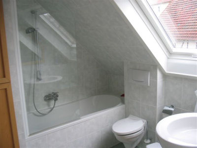 Dusche & Wanne